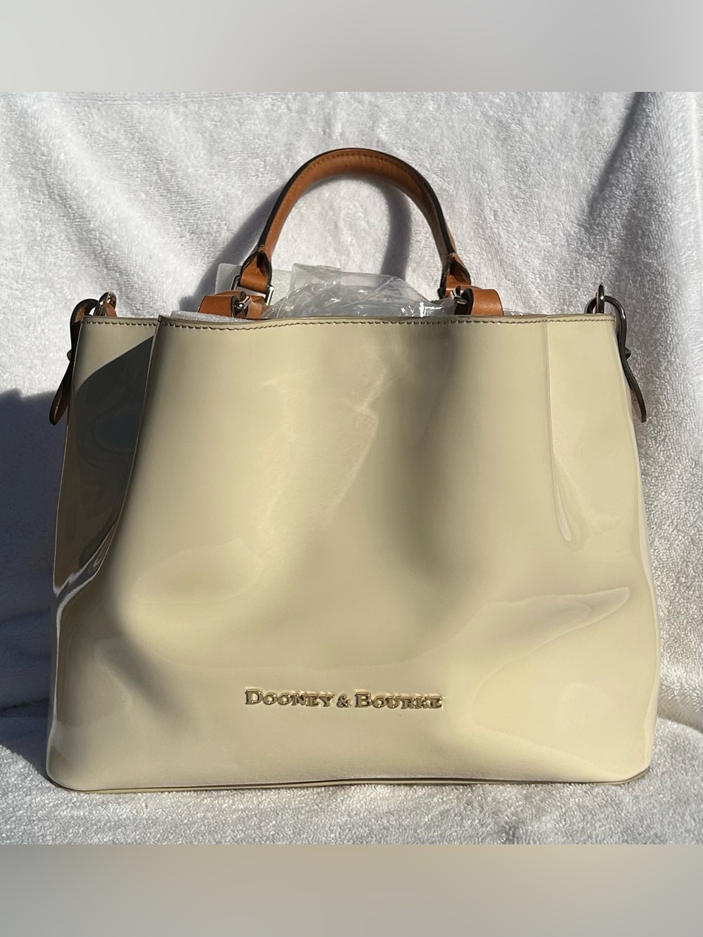 Dooney & Bourke City Patent Leather Small Glossy Barlow Bucket Crossbody Handbag